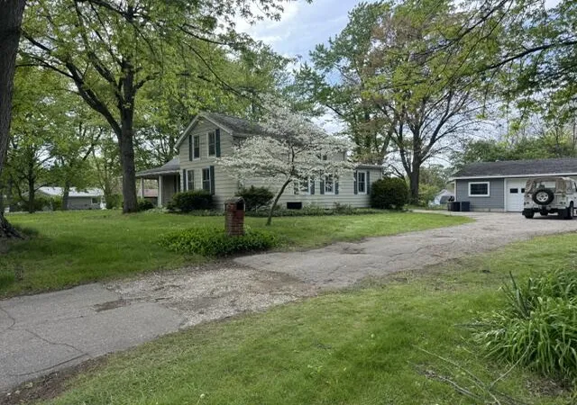 Photo 2 of Single family home for sale at 1001 Earl Rd, Michigan City, IN 46360 | MLS# 838417 | Listing updated on 2026-09-14