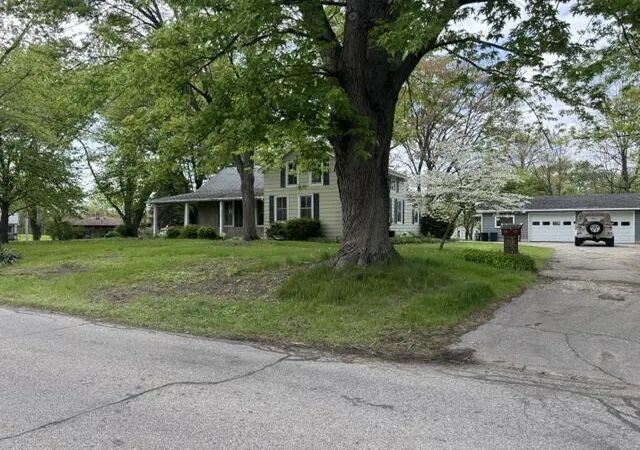 Photo 3 of Single family home for sale at 1001 Earl Rd, Michigan City, IN 46360 | MLS# 838417 | Listing updated on 2026-09-14