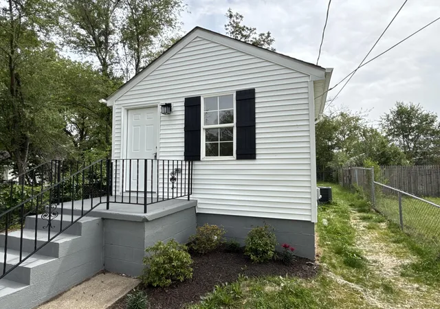 Single family home for sale at 3655 Oregon St, Lake Station, IN 46405 | MLS# 839387