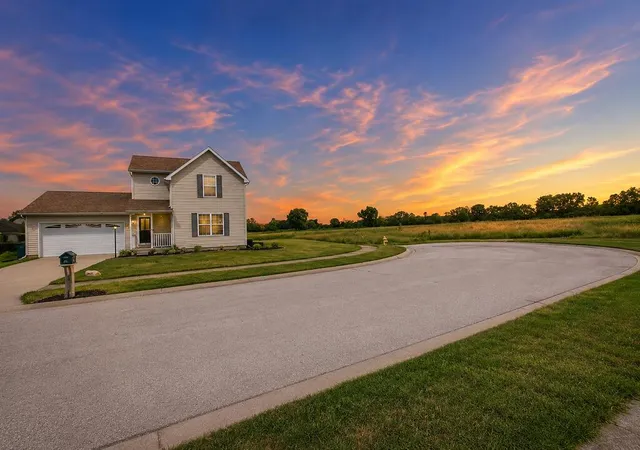 Photo 3 of Single family home for sale at 204 Walnut Xing Dr, Walkerton, IN 46574 | MLS# 840360 | Listing updated on 2026-09-10