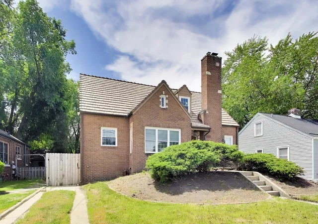 Photo 2 of Single family home for sale at 3290 Ridge Rd, Highland, IN 46322 | MLS# 840252 | Listing updated on 2026-09-12
