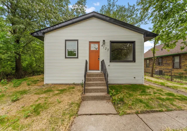 Photo 1 of Single family home for sale at 4125 Jackson St, Gary, IN 46408 | MLS# 840785 | Listing updated on 2026-09-15