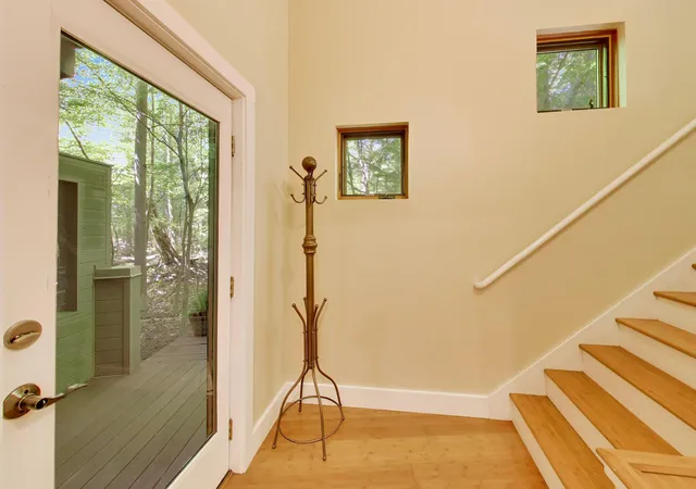 Photo 3 of Single family home for sale at 44 Tryon Farm Ln, Michigan City, IN 46360 | MLS# 840874 | Listing updated on 2026-09-09