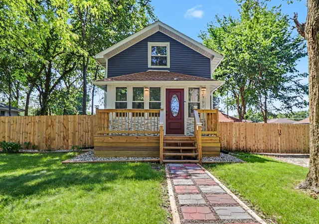 Photo 2 of Single family home for sale at 2790 Emerson St, Portage, IN 46368 | MLS# 841012 | Listing updated on 2026-09-15