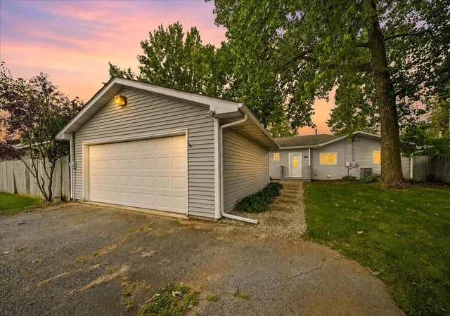 Photo 1 of Single family home for sale at 26 S Fish Lake St, Valparaiso, IN 46385 | MLS# 841285 | Listing updated on 2026-09-12