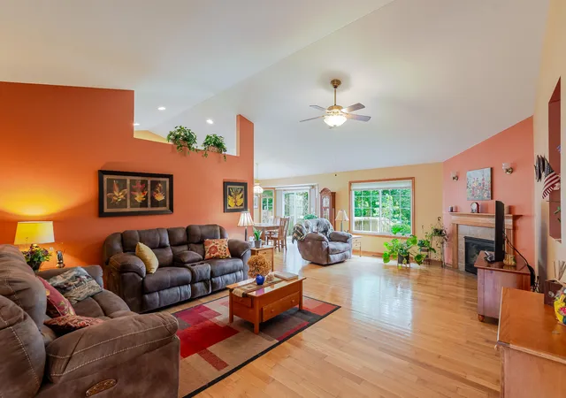 Photo 3 of Single family home for sale at 3521 Nell Dr, Valparaiso, IN 46383 | MLS# 841709 | Listing updated on 2026-09-14