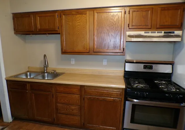 Photo 4 of Single family home for sale at 3168 Pulaski St, Hobart, IN 46342 | MLS# 842178 | Listing updated on 2026-09-08