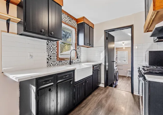 Photo 2 of Sale Pending at 7562 Montana St, Merrillville, IN 46410 | MLS# 841866 | Listing updated on 2026-09-13