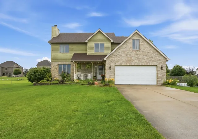 Photo 1 of Single family home for sale at 11081 Miami St, Crown Point, IN 46307 | MLS# 841884 | Listing updated on 2026-09-12
