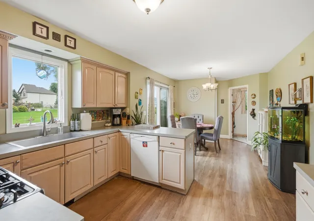Photo 4 of Single family home for sale at 11081 Miami St, Crown Point, IN 46307 | MLS# 841884 | Listing updated on 2026-09-12