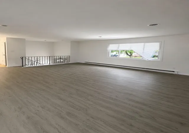 Photo 3 of Single family home for sale at 9205 Prairie Ave, Highland, IN 46322 | MLS# 842236 | Listing updated on 2026-09-10