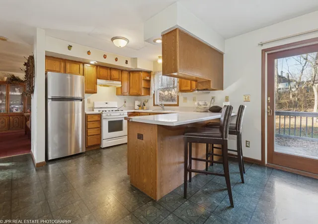 Photo 4 of Single family home for sale at 710 Springland Ave, Michigan City, IN 46360 | MLS# 842130 | Listing updated on 2026-09-11