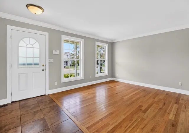 Photo 3 of Single family home for sale at 12465 Shelby Pl, Crown Point, IN 46307 | MLS# 842215 | Listing updated on 2026-09-15