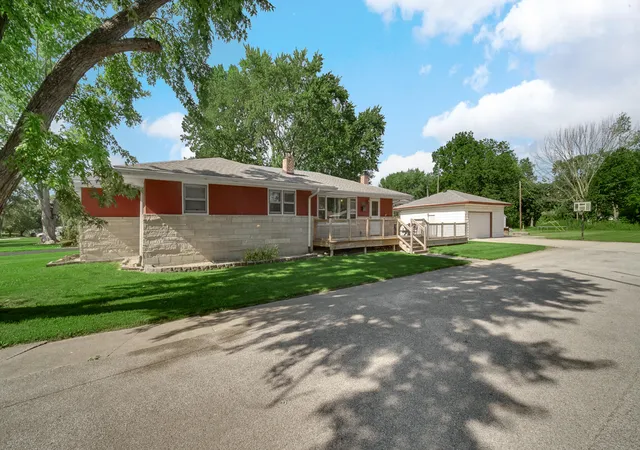 Photo 2 of Single family home for sale at 501 N Ohio St, Hobart, IN 46342 | MLS# 842287 | Listing updated on 2026-09-14