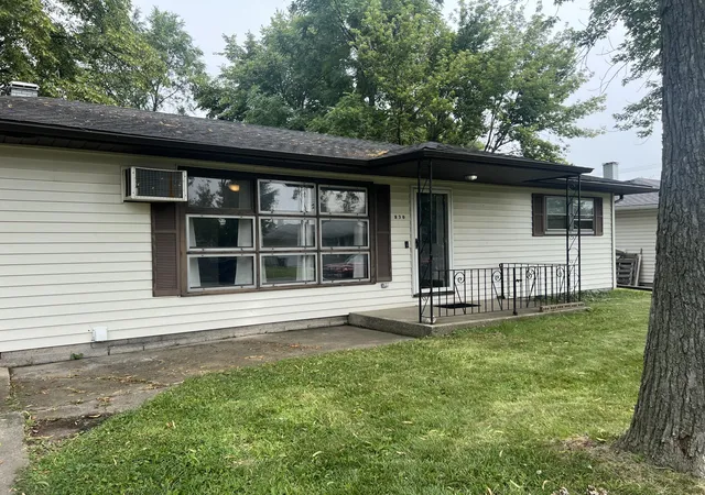 Photo 2 of Sale Pending at 830 W 39th Avenue, Hobart, IN 46342 | MLS# 842597 | Listing updated on 2026-09-15