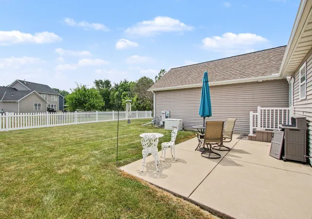 Photo 3 of Single family home for sale at 503 O Hagan Dr, Crown Point, IN 46307 | MLS# 842535 | Listing updated on 2026-09-12