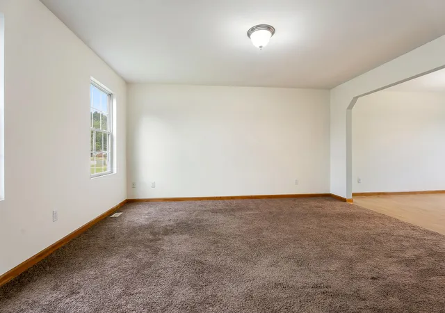 Photo 2 of Sale Pending at 2559 Blackstone Cir, Portage, IN 46368 | MLS# 844734 | Listing updated on 2026-09-11