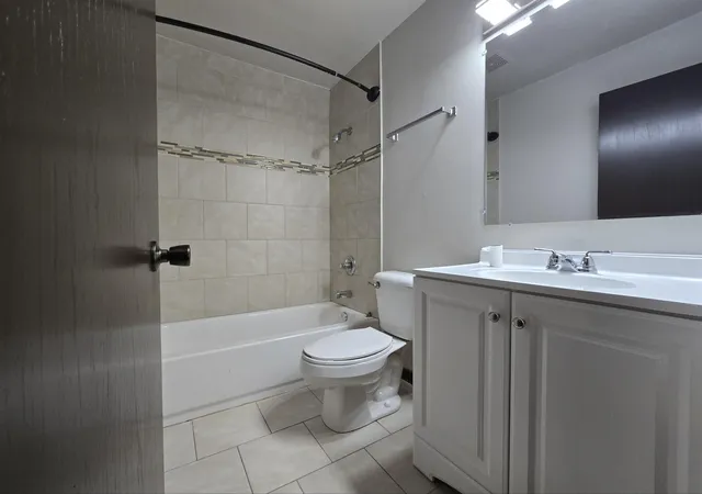 Photo 3 of House for sale at 1436 Camellia Dr #1-4, Munster, IN 46321 | MLS# 845012 | Listing updated on 2026-09-15