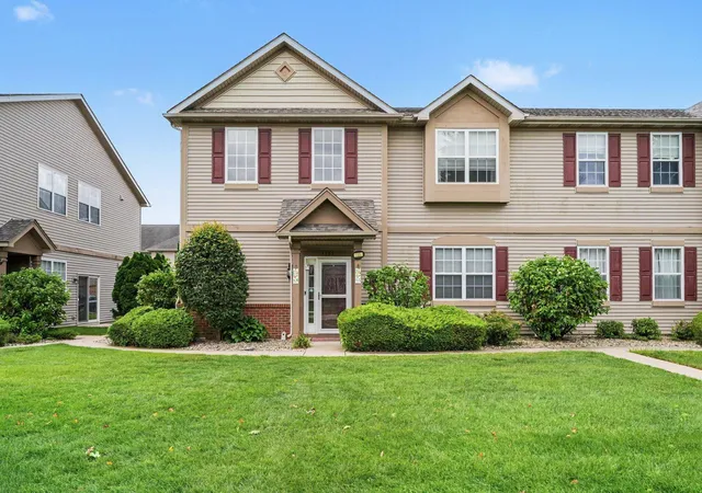 Photo 1 of Condo for sale at 1165 Poppyfield Pl, Schererville, IN 46375 | MLS# 842831 | Listing updated on 2026-09-22