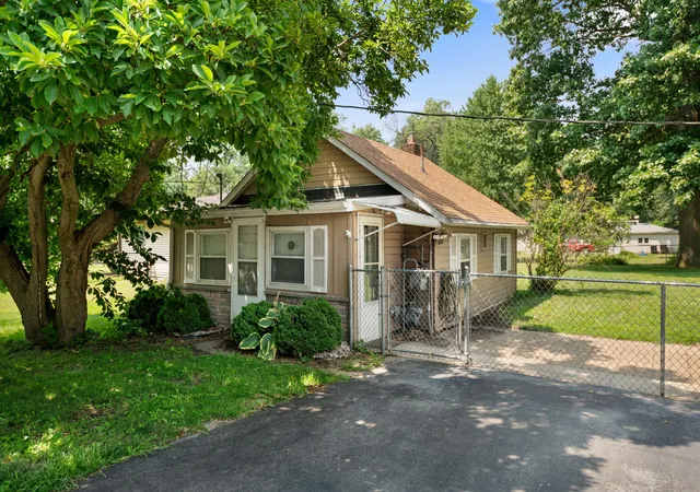 Multi family home for sale at 5628 Evergreen Ave, Portage, IN 46368 | MLS# 842937