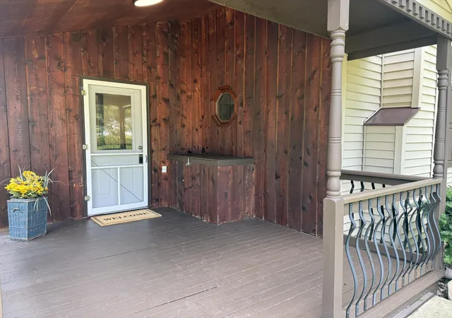 Photo 2 of Single family home for sale at 202 W Liberty St, North Liberty, IN 46554 | MLS# 843334 | Listing updated on 2026-09-10