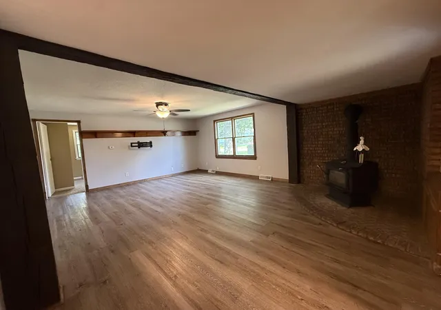 Photo 4 of Single family home for sale at 202 W Liberty St, North Liberty, IN 46554 | MLS# 843334 | Listing updated on 2026-09-10