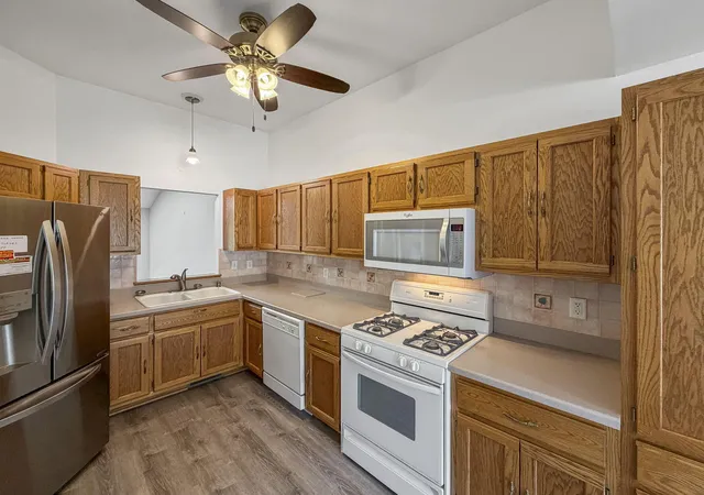 Photo 3 of Sale Pending at 2016 Texas St, Chesterton, IN 46304 | MLS# 844539 | Listing updated on 2026-09-09
