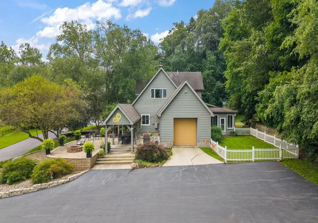 Photo 4 of Single family home for sale at 728 Old Suman Rd, Valparaiso, IN 46383 | MLS# 844439 | Listing updated on 2026-09-15