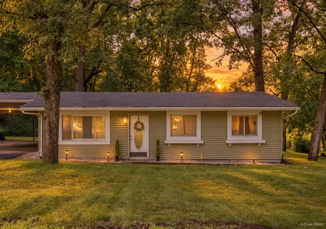 Photo 1 of Single family home for sale at 1535 Willow St, Michigan City, IN 46360 | MLS# 843332 | Listing updated on 2026-09-11