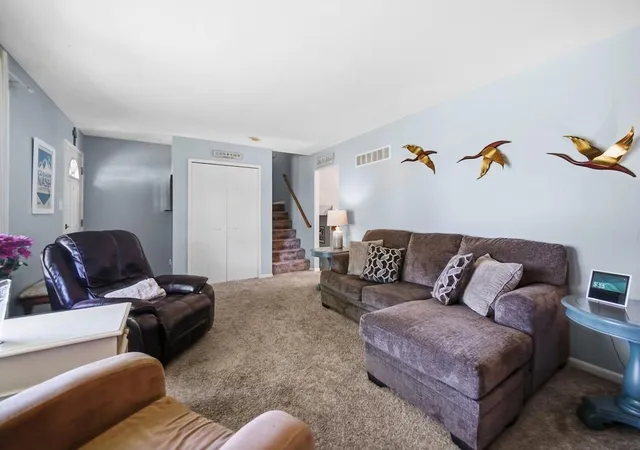Photo 3 of Single family home for sale at 2342 Westwood Ln, Chesterton, IN 46304 | MLS# 843482 | Listing updated on 2026-10-07