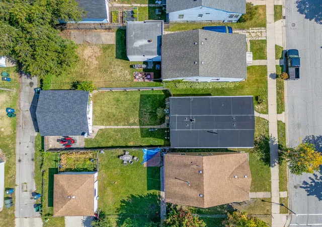 Photo 4 of Sale Pending at 2707 163rd Place, Hammond, IN 46323 | MLS# 843491 | Listing updated on 2026-09-15
