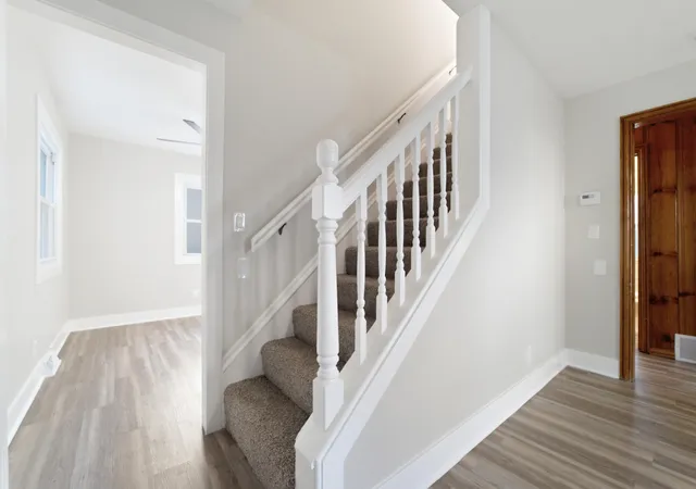 Photo 3 of Sale Pending at 2103 E Elm St, Griffith, IN 46319 | MLS# 843595 | Listing updated on 2026-09-14