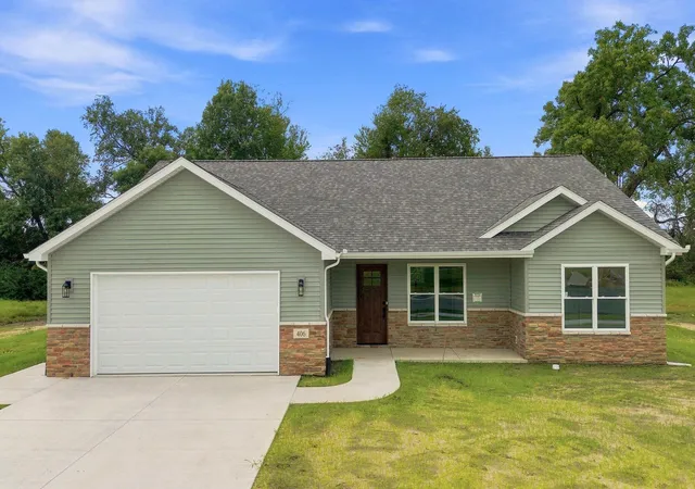 Photo 1 of Single family home for sale at 406 Kapok St Sw, De Motte, IN 46310 | MLS# 843627 | Listing updated on 2026-09-22