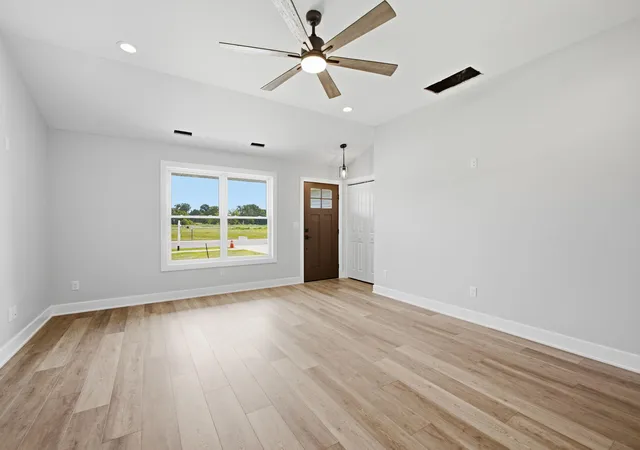 Photo 2 of Single family home for sale at 406 Kapok St Sw, De Motte, IN 46310 | MLS# 843627 | Listing updated on 2026-09-22