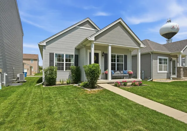 Photo 3 of Sale Pending at 2493 W 127th Lane, Crown Point, IN 46307 | MLS# 843639 | Listing updated on 2026-09-15