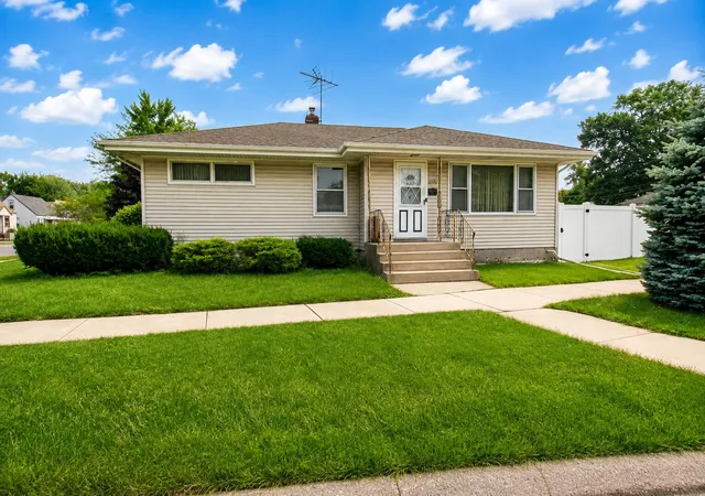 Photo 1 of Sale Pending at 3006 163rd Place, Hammond, IN 46323 | MLS# 843777 | Listing updated on 2026-09-15