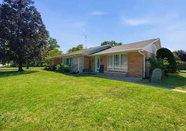Photo 2 of Single family home for sale at 402 Schricker Ave, North Judson, IN 46366 | MLS# 845131 | Listing updated on 2026-09-29