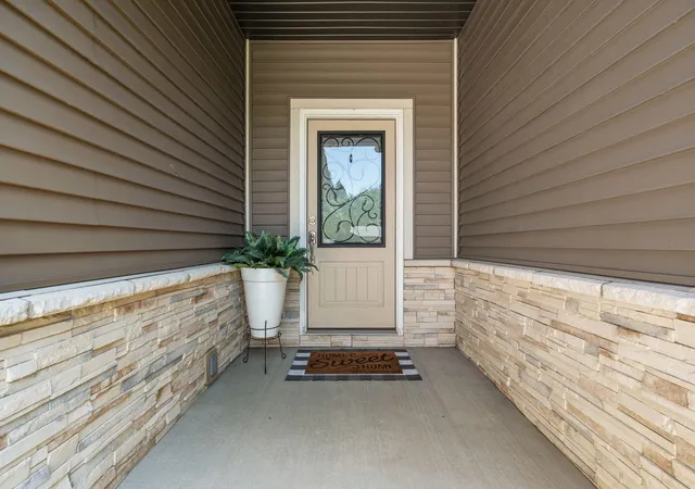 Photo 4 of Single family home for sale at 10929 Bunker Dr, De Motte, IN 46310 | MLS# 844147 | Listing updated on 2026-09-24