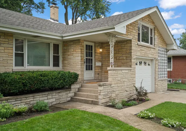 Photo 3 of Sale Pending at 610 N Indiana St, Griffith, IN 46319 | MLS# 844114 | Listing updated on 2026-09-08