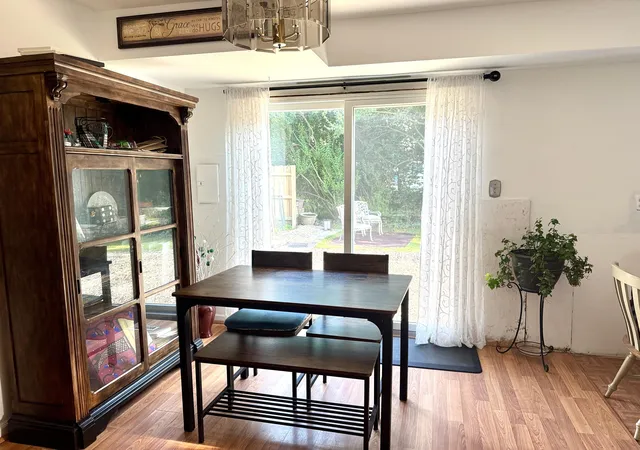 Photo 4 of Townhouse for sale at 1927 Springvale Dr, Crown Point, IN 46307 | MLS# 844184 | Listing updated on 2026-09-14