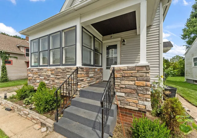 Photo 3 of Single family home for sale at 229 Rockwood St, La Porte, IN 46350 | MLS# 844169 | Listing updated on 2026-09-22