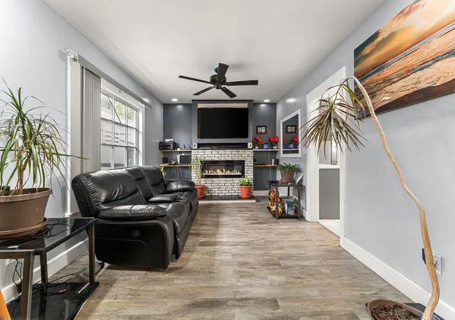 Photo 3 of Single family home for sale at 229 Rockwood St, La Porte, IN 46350 | MLS# 844169 | Listing updated on 2026-09-22
