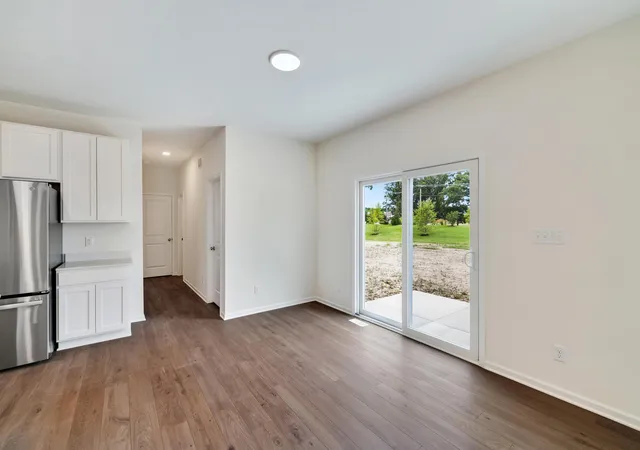 Photo 4 of Sale Pending at 12922 Maryland St, Crown Point, IN 46307 | MLS# 844256 | Listing updated on 2026-09-12