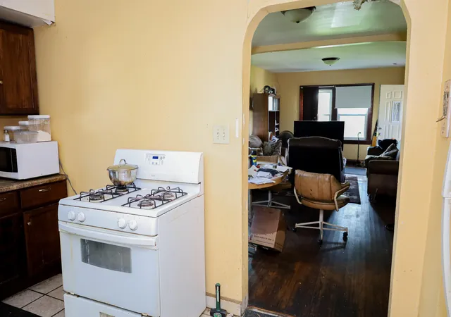 Photo 3 of Single family home for sale at 355 Lincoln St, Gary, IN 46402 | MLS# 844252 | Listing updated on 2026-09-22