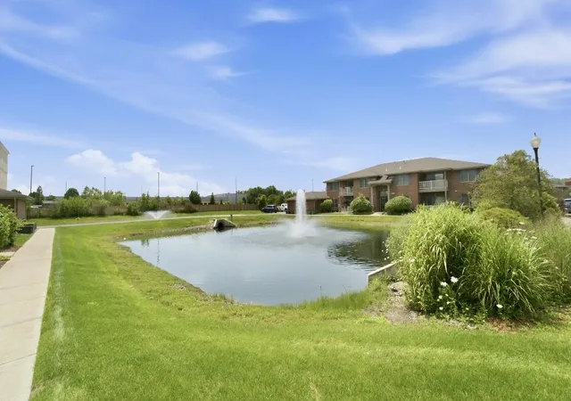 Photo 3 of Sale Pending at 629 Cambridge Ct #1-dct, Munster, IN 46321 | MLS# 844280 | Listing updated on 2026-09-23