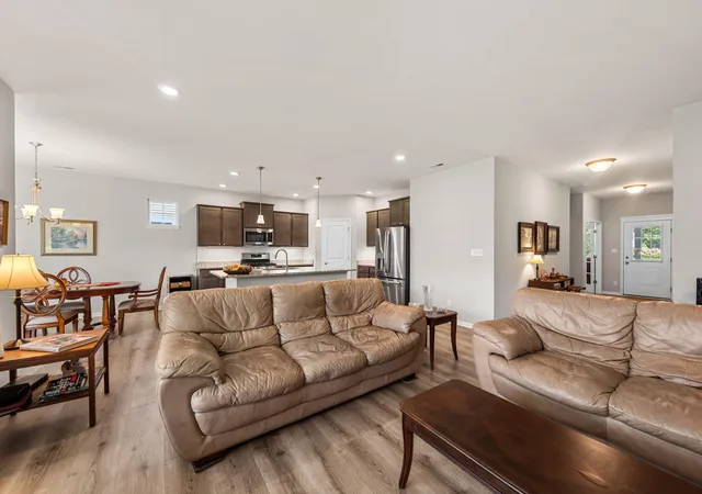 Photo 3 of Single family home for sale at 2906 Gable Dr, Valparaiso, IN 46383 | MLS# 844373 | Listing updated on 2026-09-15