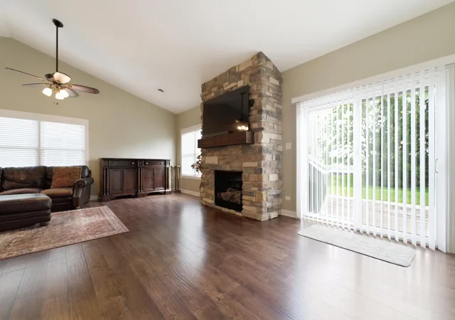 Photo 2 of Townhouse for sale at 9389 W 107th Pl, St. John, IN 46373 | MLS# 844562 | Listing updated on 2026-09-25