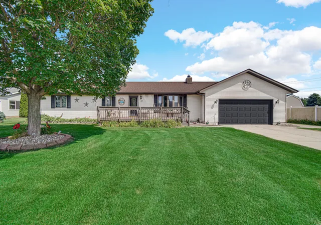 Photo 1 of Single family home for sale at 2895 S Collins Dr, La Porte, IN 46350 | MLS# 844626 | Listing updated on 2026-09-11