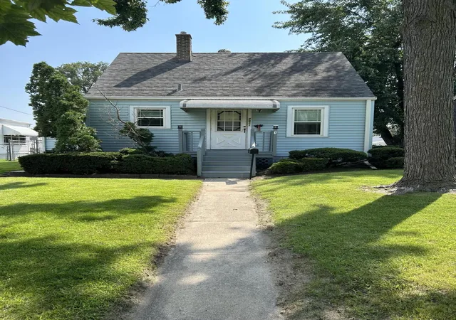 Photo 1 of Single family home for sale at 2932 Gibson Pl, Hammond, IN 46323 | MLS# 845109 | Listing updated on 2026-09-14