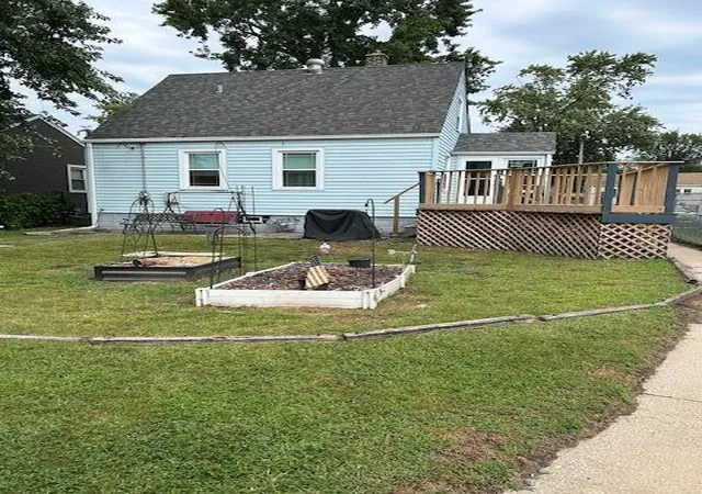 Photo 2 of Single family home for sale at 2932 Gibson Pl, Hammond, IN 46323 | MLS# 845109 | Listing updated on 2026-09-14